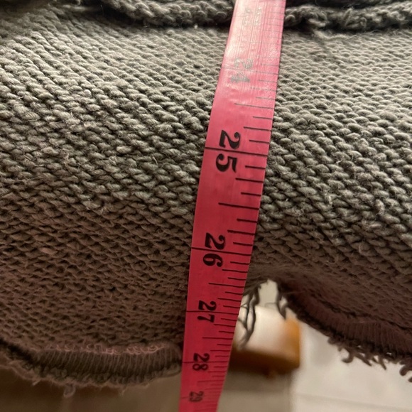 NWT tie-dye hoodie by the brand Vintage Havana, - Picture 8 of 10